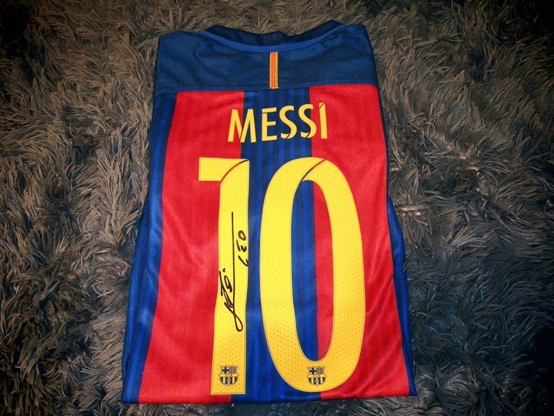 Lionel Messi SIGNED Barcelona 16/17 Home UCL Jersey/Shirt - COA - Retro
