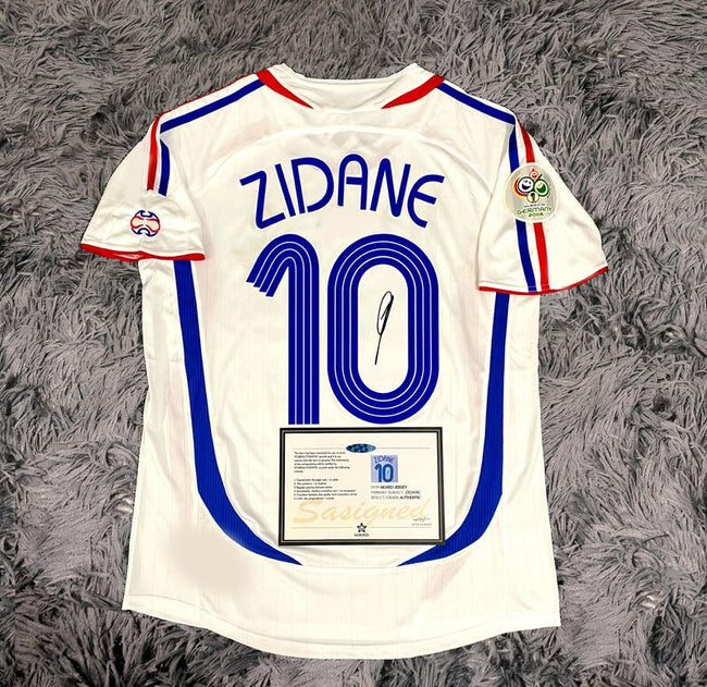 Zinedine Zidane SIGNED France 05/06 Away Jersey/Shirt - COA - 2006 Hover Image