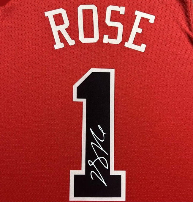 Derrick Rose SIGNED Signature Chicago Bulls Red Home Shirt/Jersey - COA 15/16 Retro Main Image