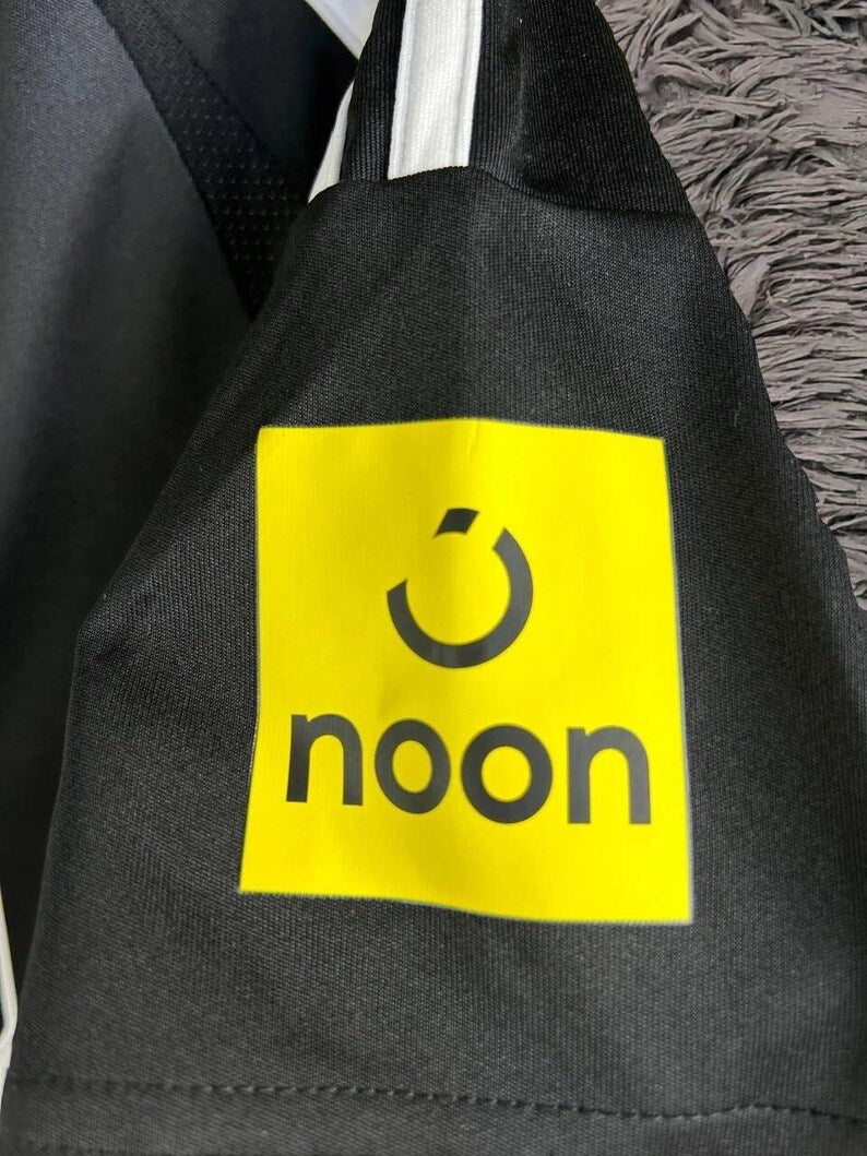 Alexander Isak SIGNED Newcastle 24/25 FINAL Home Jersey/Shirt - COA - 2024