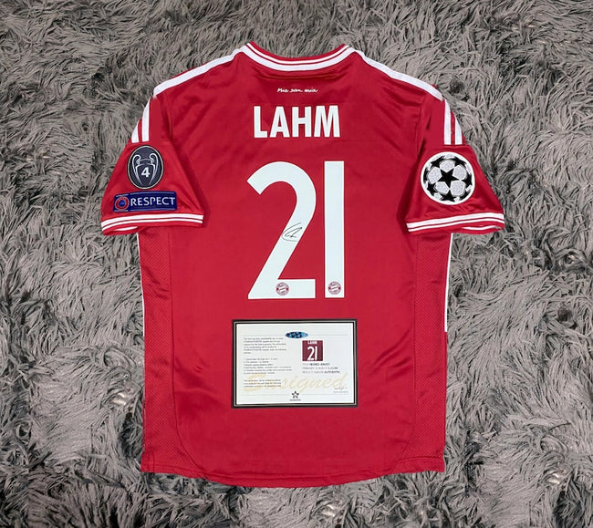 Philipp Lahm SIGNED Bayern 12/13 UCL Final Home Jersey/Shirt - COA - 2012 Retro Hover Image
