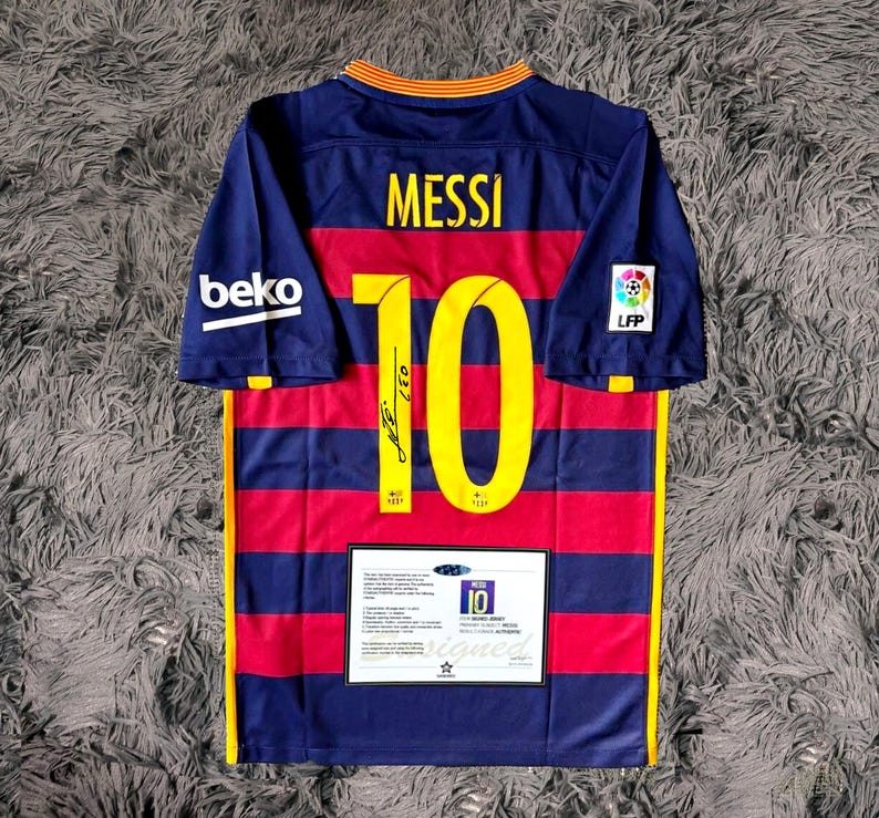 Lionel Messi SIGNED Barcelona 15/16 Home Jersey/Shirt - COA - Retro 2015
