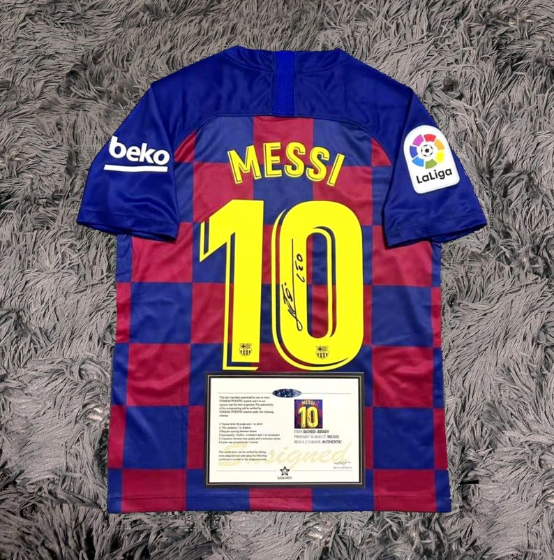 Lionel Messi SIGNED Barcelona 19/20 Home Jersey/Shirt - COA - Retro 2019