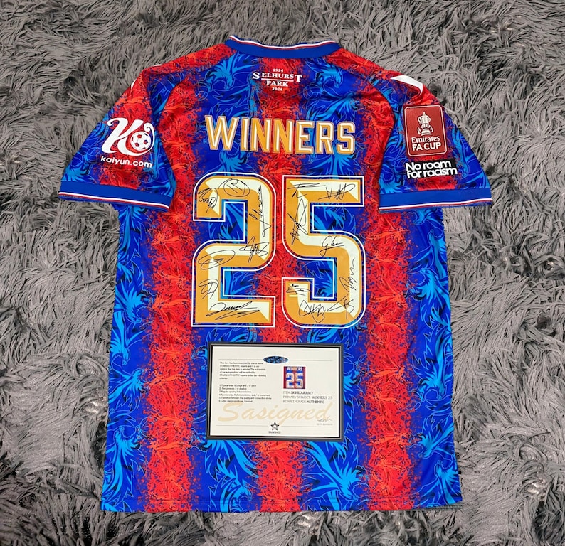 Crystal Palace Team SIGNED 24/25 FA Cup Winners Shirt Jersey - COA - 2025