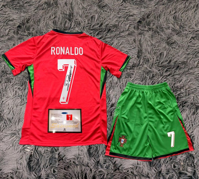 Cristiano Ronaldo SIGNED Portugal Home 23/24 Jersey Shirt - COA - 2024 Main Image