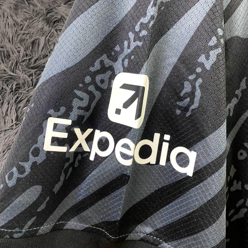 Alisson Becker SIGNED Liverpool 24/25 Home Goalkeeper Jersey/Shirt - COA - 2025